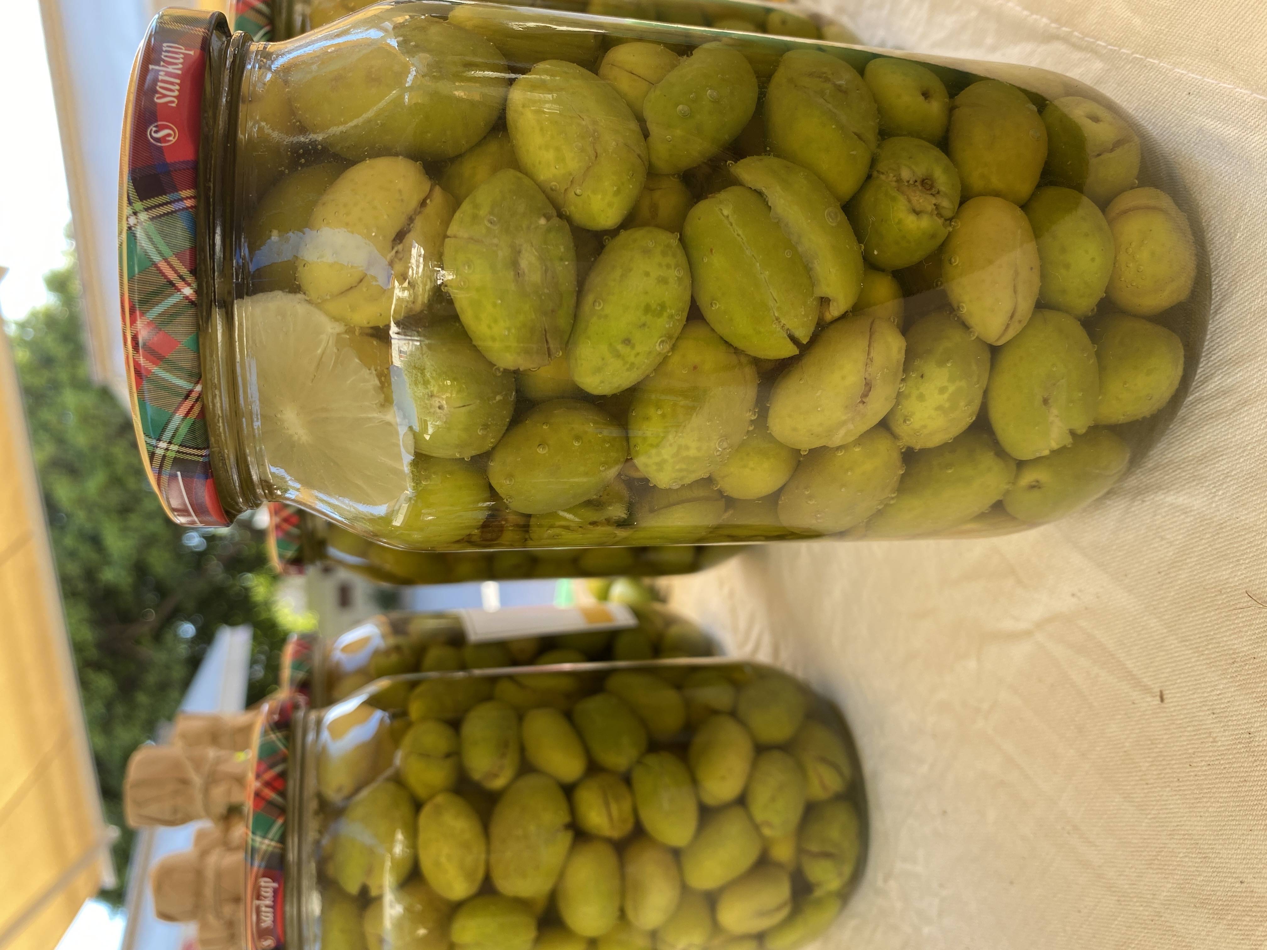 sarıulak zeytin  — Duygu Özkan